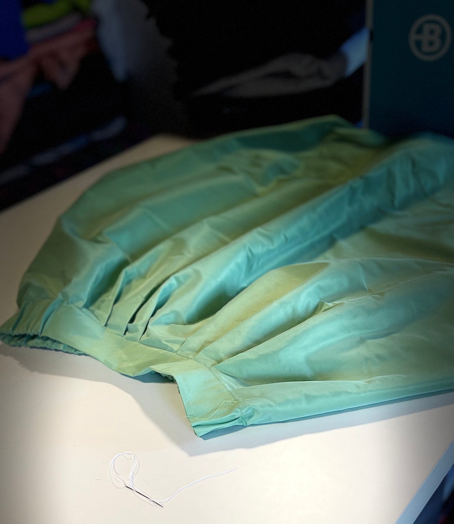 rok Manon in katoen of taft